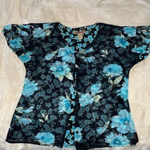 Reversible top and black dress